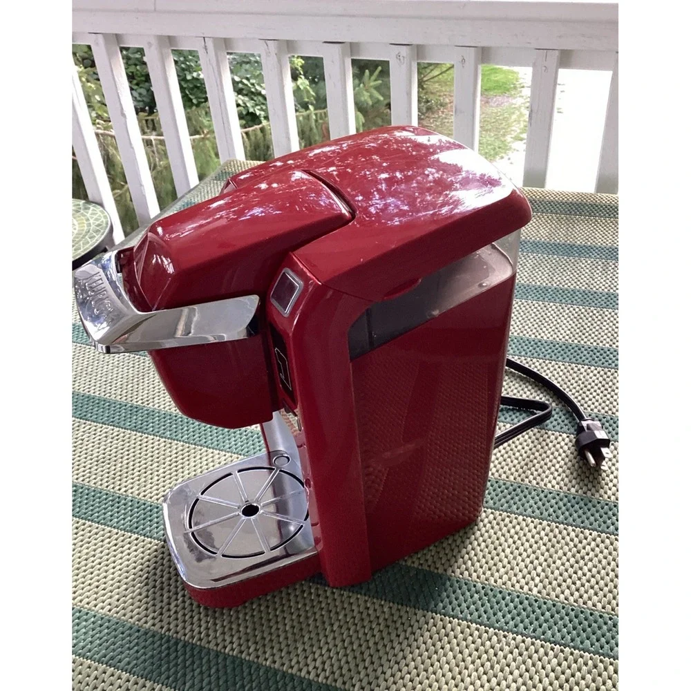 Keurig K-Mini K10 Single-serve K-cup Pod Coffee Maker Pink TESTED WORKS.